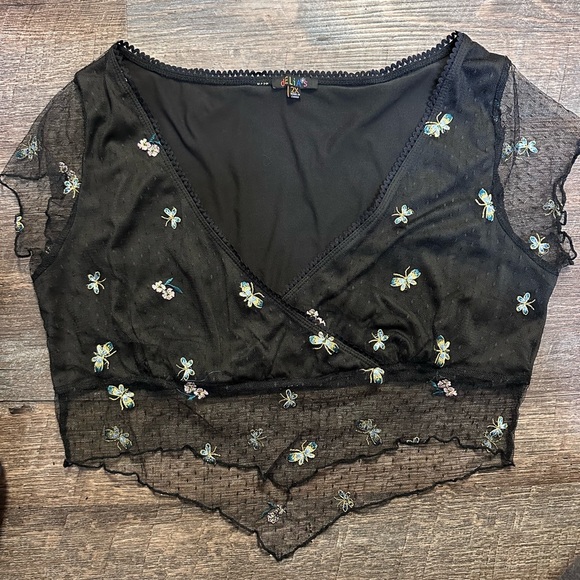 Dolls Kill Tops - Delia’s crop top